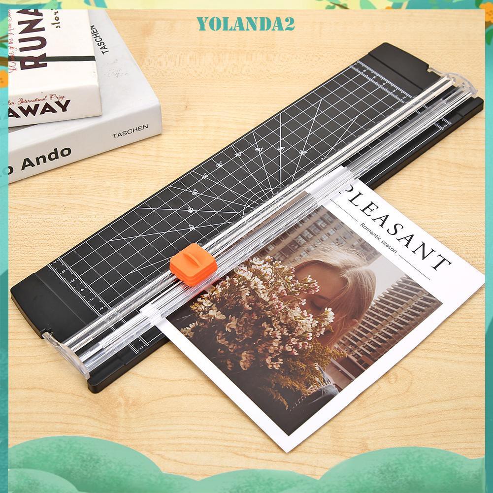 Dụng cụ cắt giấy khổ A4 tiện lợi