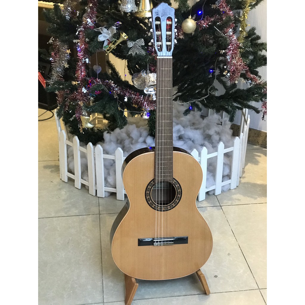 Đàn Guitar Classic Almansa 401