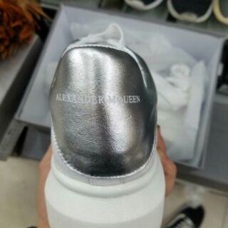 Giày Alexander McQueen
