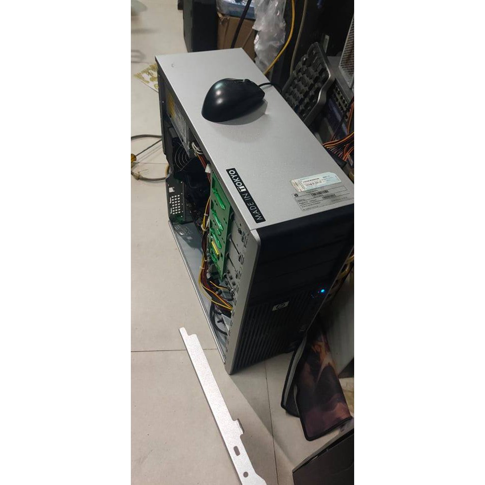 Thùng pc Z400 X5650ram 16GB GT420 2g- HDD500gb-SSD 60gb win 10