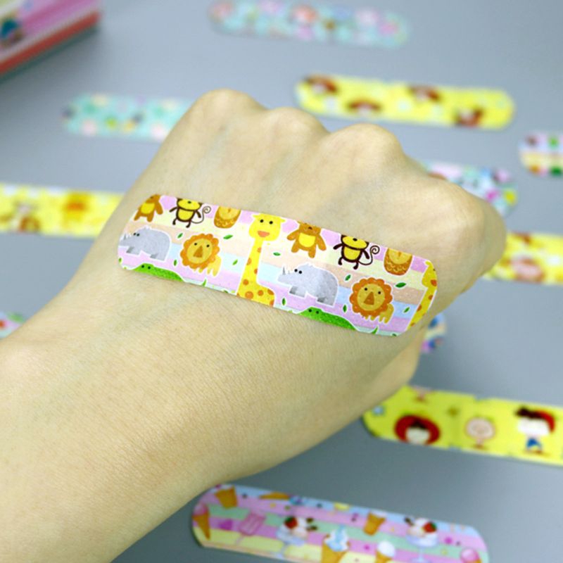 (1 box of 120 pieces) cartoon waterproof bandage