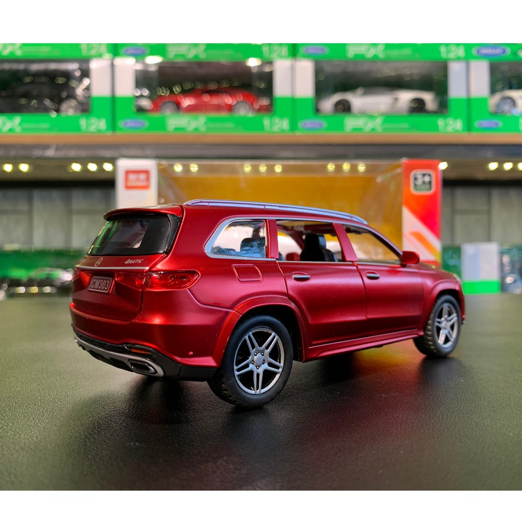 Mô hình xe Mercedes-Benz GLS 580 tỉ lệ 1:32 CHIMEI màu đỏ