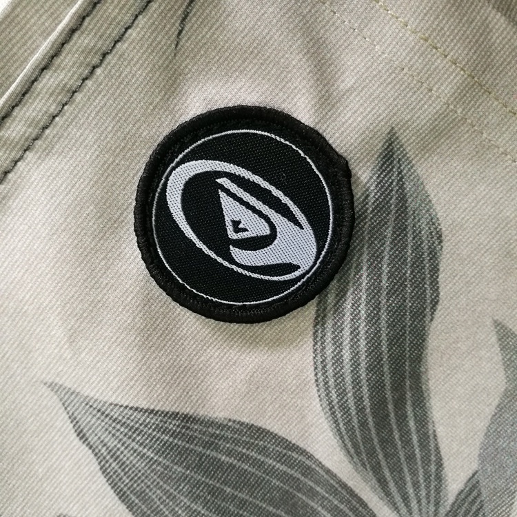 Quần Đùi Quiksilver Đi Biển Cho Nam