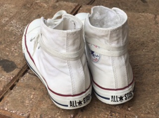 Converse trắng classic size 3 chân 22cm
