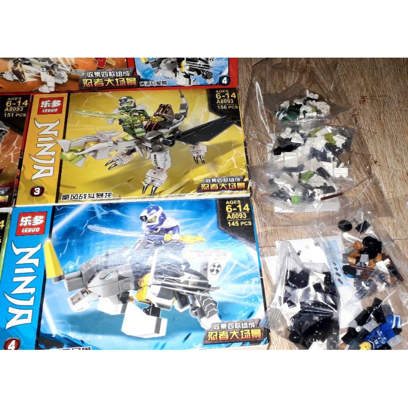 Lắp ráp 1 hộp LegoNinja Rồng A8093 có nhiều chi tiết bằng nhựa