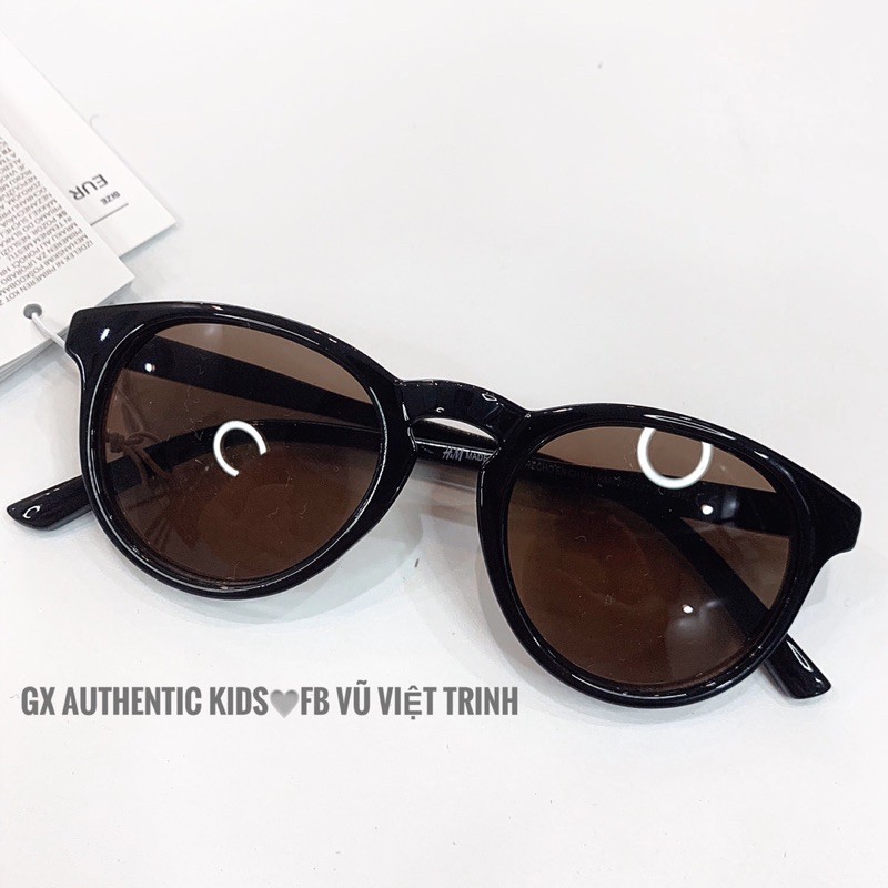 Kính cho bé chuẩn hãng