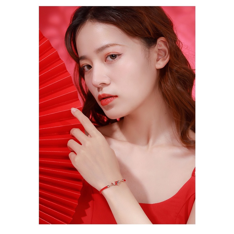 Vòng Tay Dây Đỏ Mặt Hình Hổ May Mắn Thời Trang Cho Nam Và Nữ