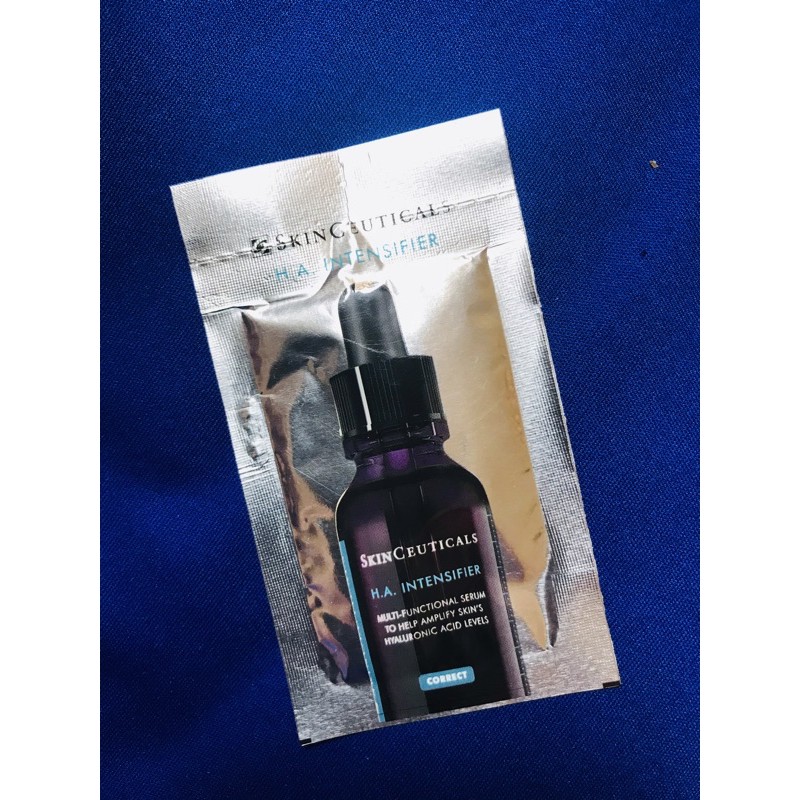 Tinh chất dưỡng ẩm cấp nước SkinCeuticals Hyaluronic Acid Intensifier Hydrating Serum