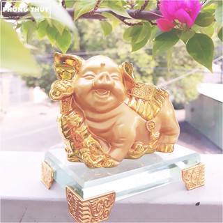 Linh vật con giáp tuổi Hợi