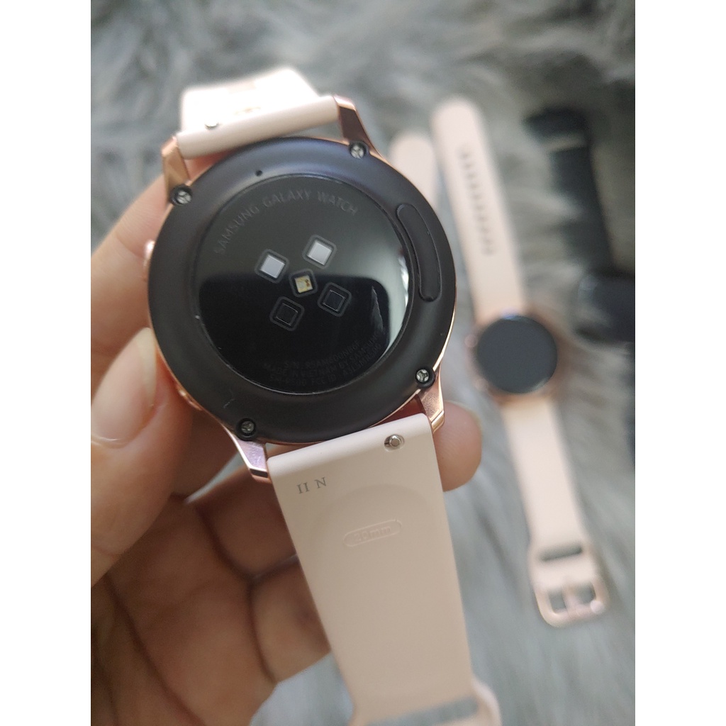 Đồng Hồ Samsung Galaxy Watch Active R500 LIKENEW
