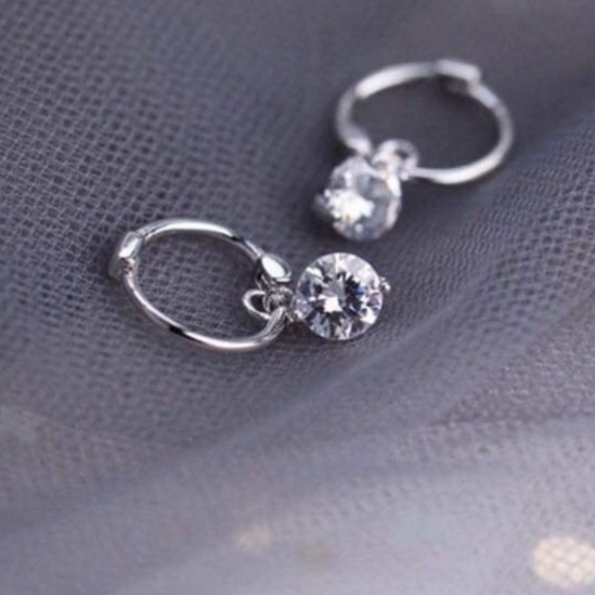 Khuyên tai bạc khuyên bấm thả đá trắng lấp lánh Van Jewelry V10029