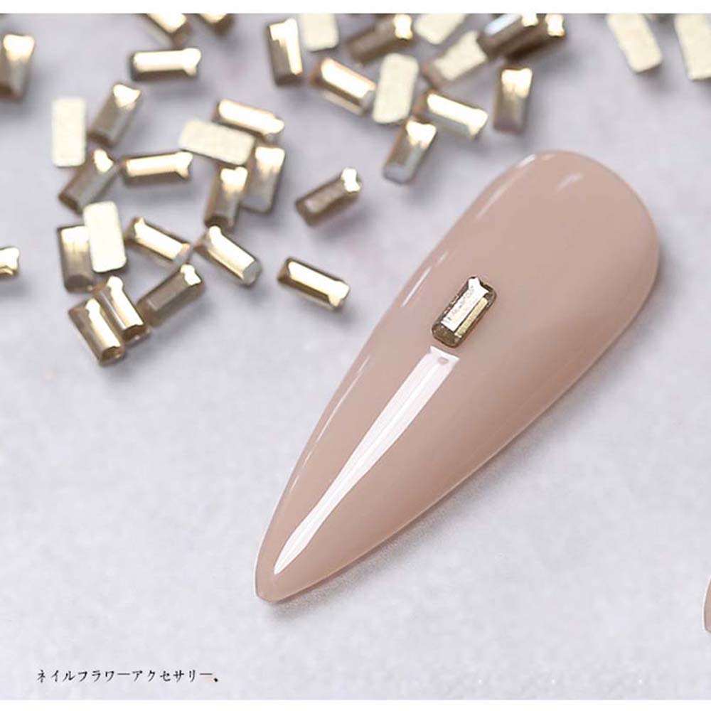 Set 50 phụ kiện trang trí móng tay nghệ thuật thủ công
