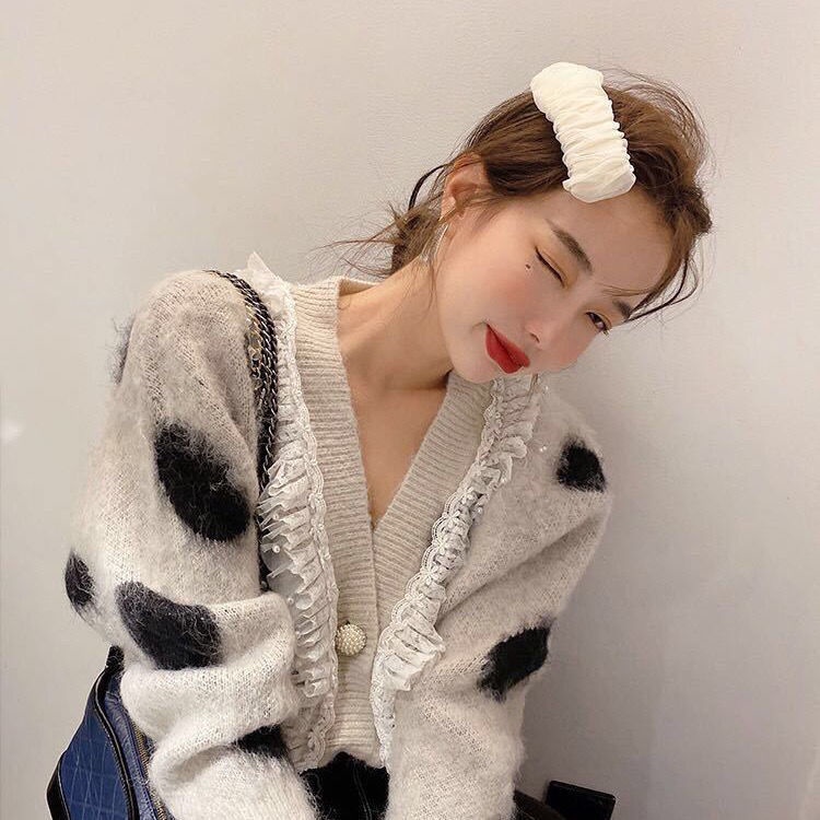 Áo khoác len cardigan ngắn dáng rộng phối ren thời trang mùa thu hàng mới dành cho bạn nữ 2021