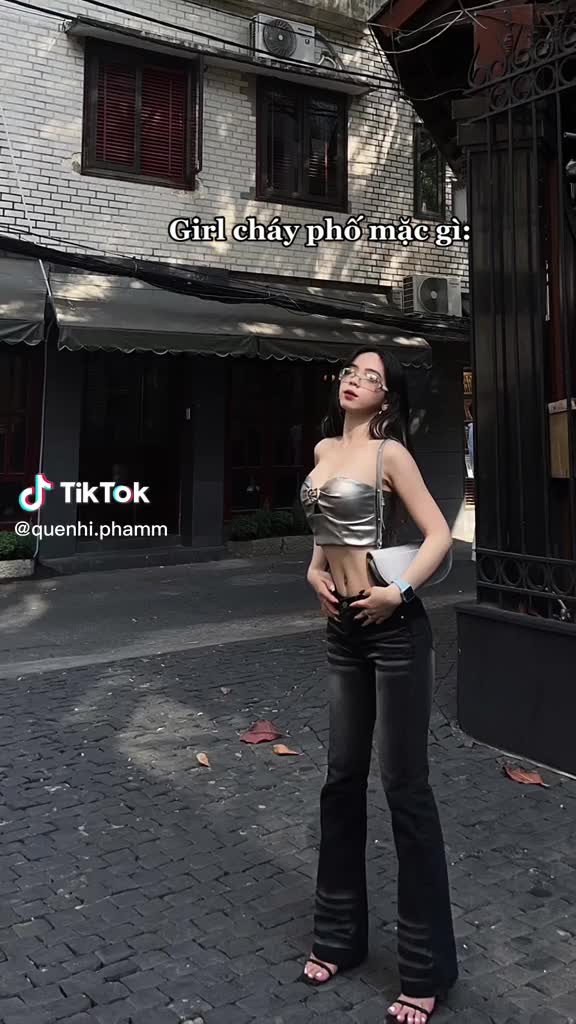 Áo Ống Mỏng Không Tay Hở Vai In Họa Tiết Thời Trang 2023 Cho Nữ | BigBuy360 - bigbuy360.vn