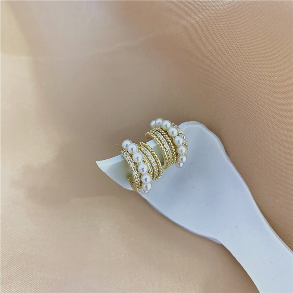 Khuyên Tai Nữ Trang Dáng Dài Tạo Hình Độc Đáo