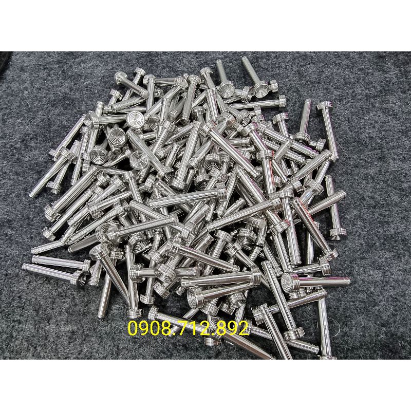 Bộ gác chân sau nhôm đệm cao su rất êm gắn các dòng xe yamaha , honda