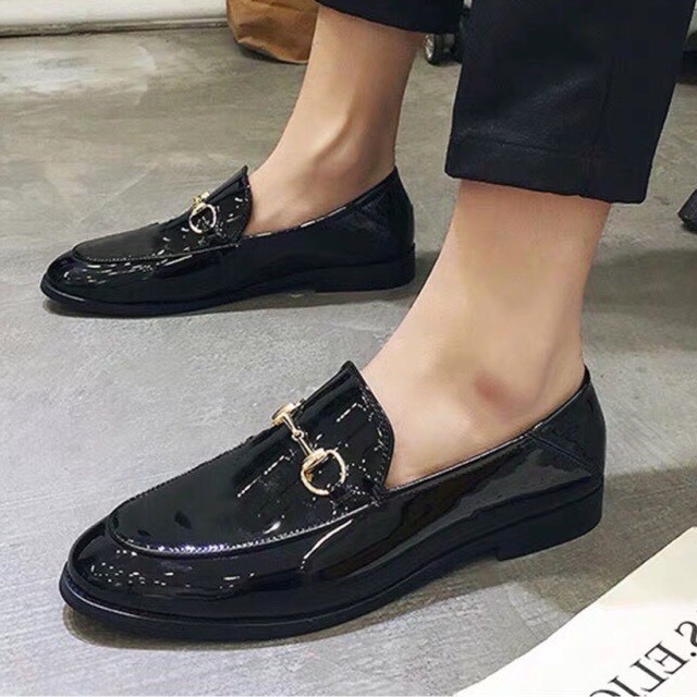 giày lười nam da bóng khoá ngang vàng đế cao su (free ship)