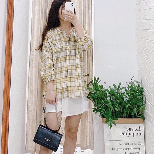 Sơ mi kẻ vàng dáng rộng