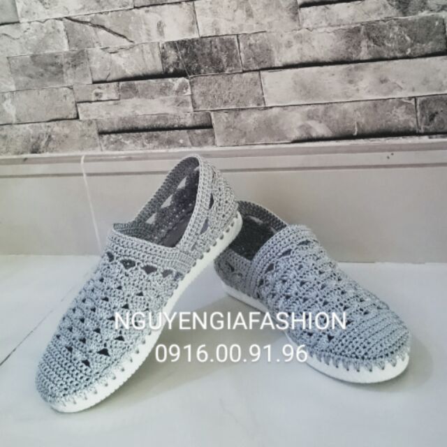 Giày bệt móc thủ công