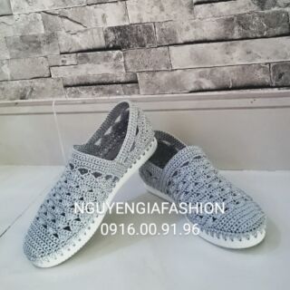 Giày bệt móc thủ công