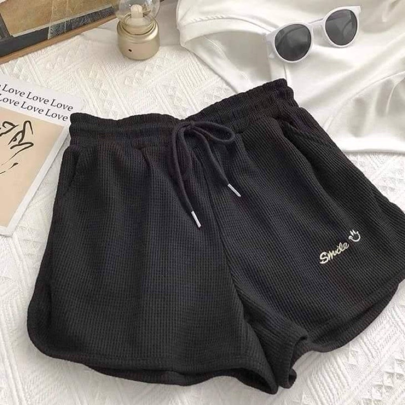 Quần đùi tổ ong Smile KA6