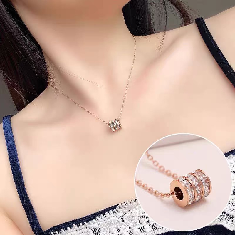 Vòng Cổ Bằng Thép Titan Dát Kim Cương Siêu Lấp Lánh 3A