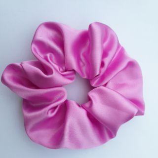 Cột tóc Scrunchies