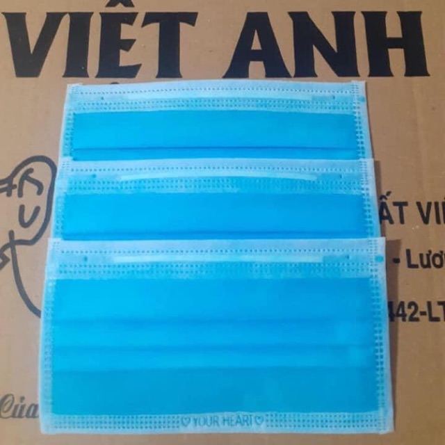 Hộp 50c khẩu trang 4 lớp