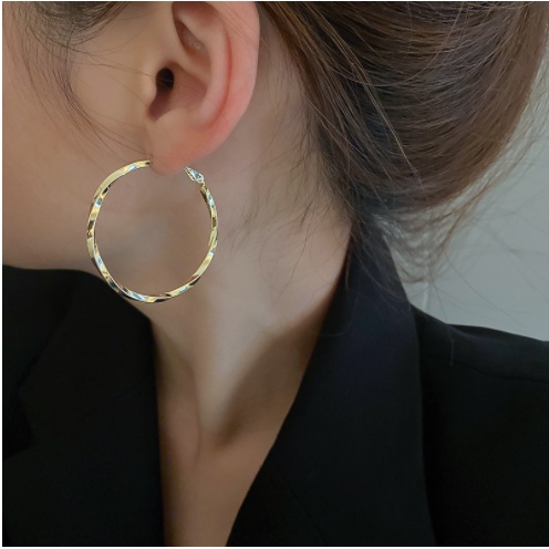 Bông tai tròn to xoắn nhẹ S925 đơn giản, phụ kiện thời trang hoa khuyên tai nữ Filibra -  BT006