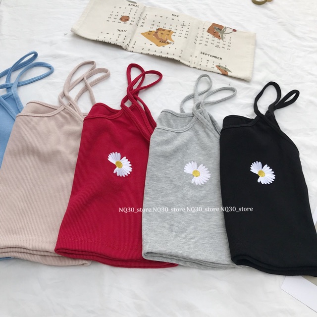 [Mã FAMAYWA giảm 10K đơn 50K] Áo Croptop 2 Dây NQ30 Thêu Hoa Cúc Nữ Ullzang | BigBuy360 - bigbuy360.vn