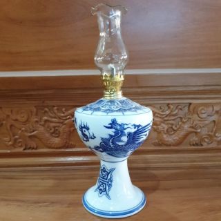 Đèn dầu sứ bát tràng cao 28,5cm