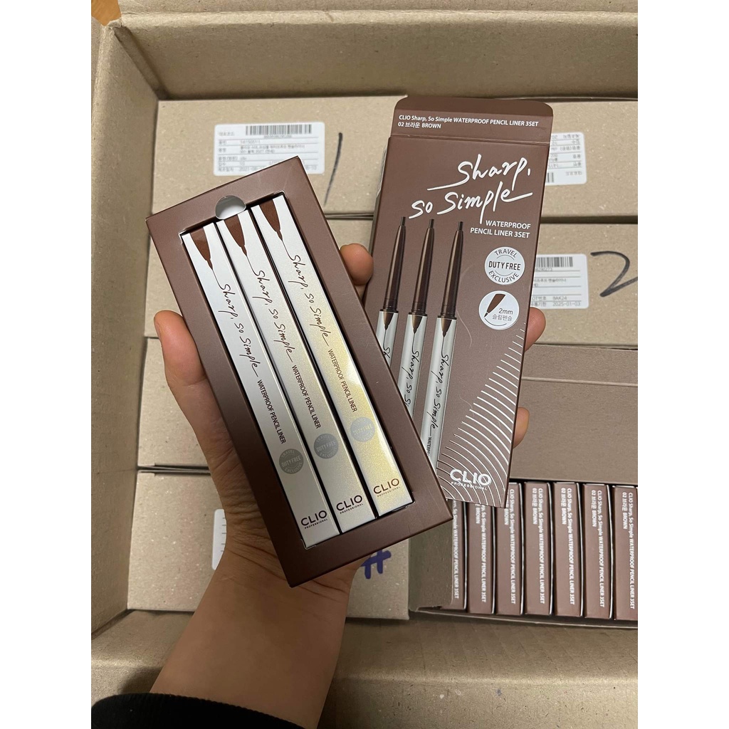 Chì kẻ mắt Clio siêu mảnh Sharp So Simple Waterproof Pencil Liner không lem không trôi dễ kẻ