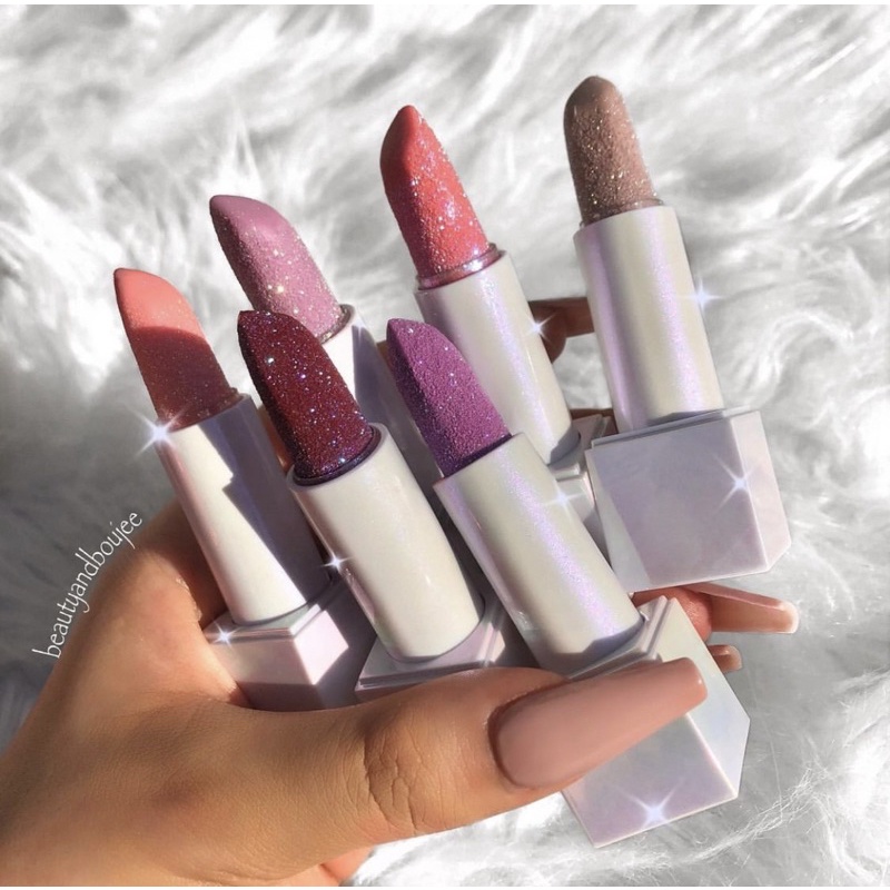 Son dưỡng ẩm môi Huda Beauty Diamond Lip Balm