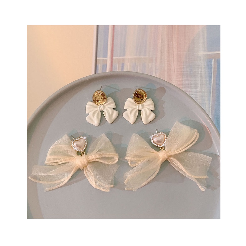 Đôi Bông Tai Dáng Rơi Họa Tiết Hoa Đính Ngọc Trai Thời Trang Cho Nữ