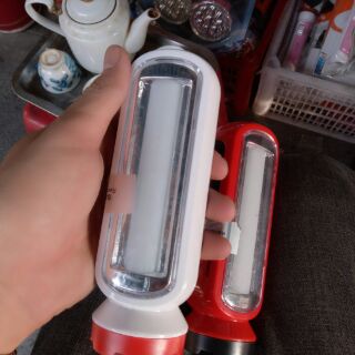 Đèn led pin sạc 2 chế độ
