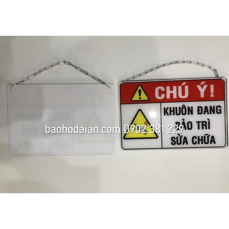 Bảng mica cảnh báo đang bảo trì sửa chữa có xích treo 20 x 30cm