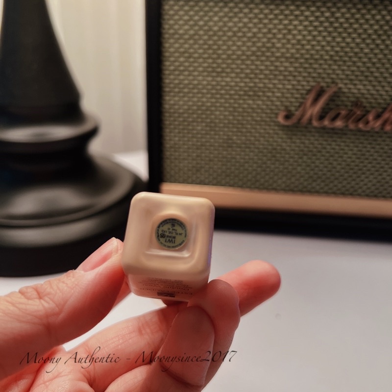 Kem nền Estee Lauder mini 7m màu 1W1 Bone