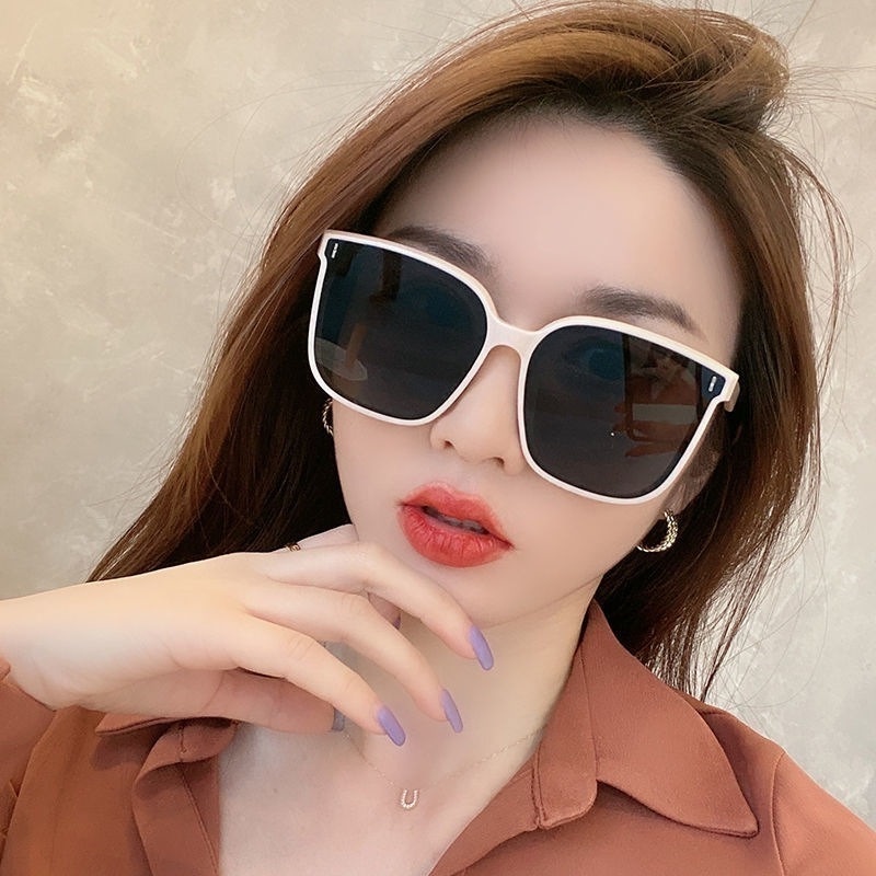 (KIQI-FASHION) COD Kính MáT ChốNg Tia UV KiểU DáNg ThờI Trang