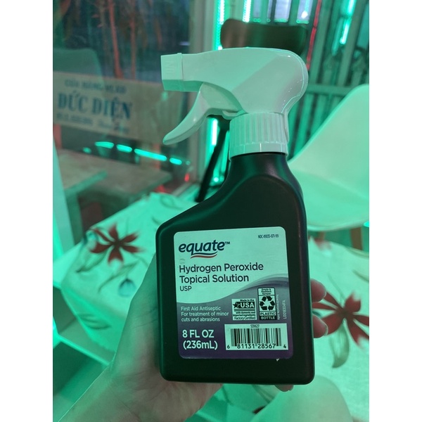 EQUATE 3 Hydrogen Peroxide Chai Xịt Dung Dịch Tại Chỗ 8oz