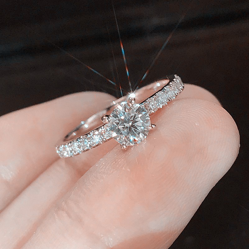 weiweijewelry/Nhẫn đính hôn kim cương vàng trắng thiết kế sang trọng cho nữ-Hộp trang sức pandora