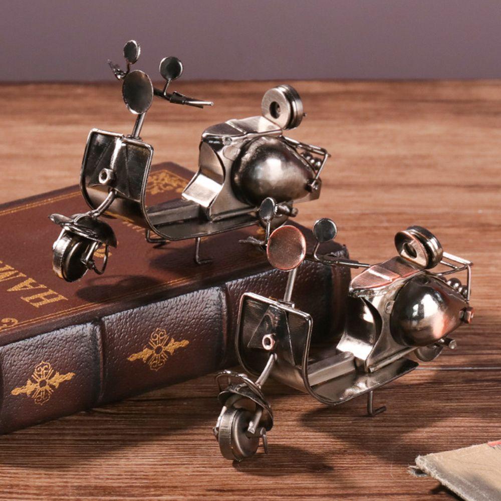 Mô Hình Xe Mô Tô / Cừu Kiểu Cổ Điển Bằng Sắt Độc Đáo Trang Trí Nhà Cửa /