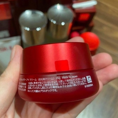 Kem mắt SKII 15g - Hàng nội địa Nhật Bản  trẻ hóa làn da xung quanh mắt, xóa bỏ quần thâm