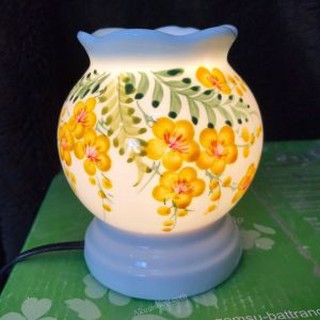 Đèn xông tinh dầu Bát Tràng