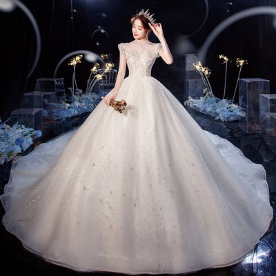 Váy cưới chính nhẹ 2020 mới sen siêu Cổ Tích Giấc Mơ sang trọng lớn kéo đuôi tính khí cô dâu bầu trời đầy sao cao cấp vá