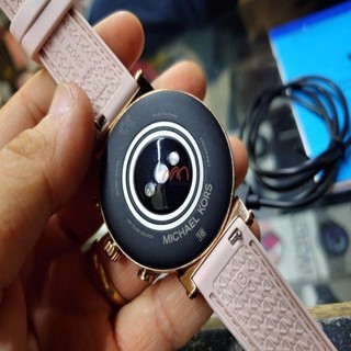 Đế sạc Michael Kors Access DW7M2