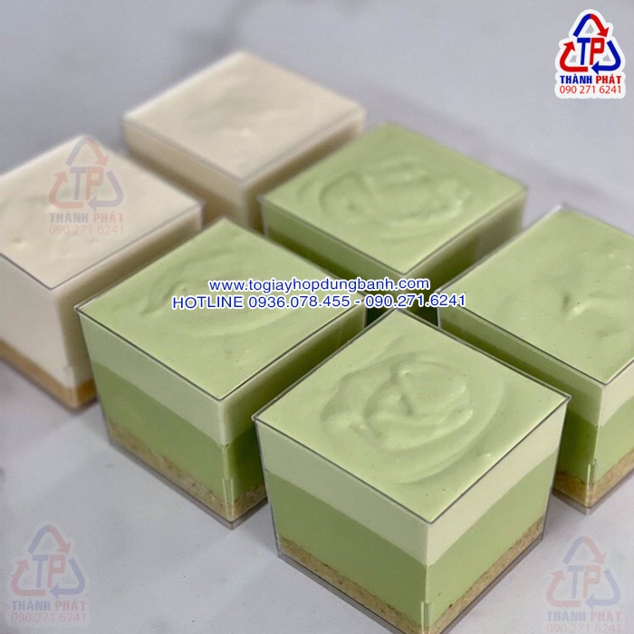 50c Ly tiramisu vuông LC-6055 đựng bánh mix nhiều vị panna cotta , bánh mousse
