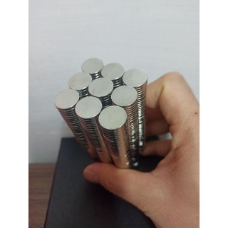 Nam châm viên, nam châm đất hiếm D15x2 mm mạ niken lực hút siêu mạnh