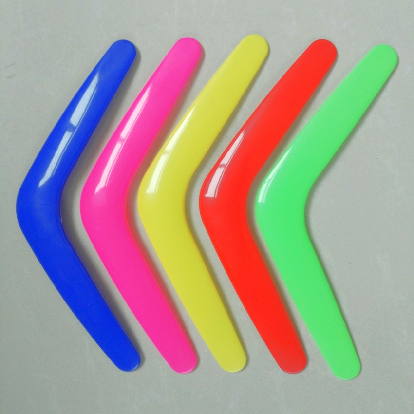 Boomerang chữ V cho trẻ vui chơi