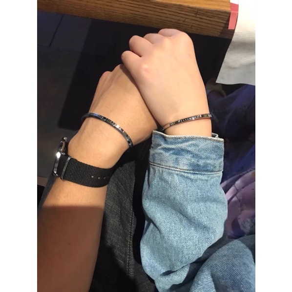Vòng tay cuff thép titan không gỉ | BigBuy360 - bigbuy360.vn