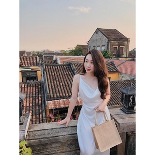 Đầm maxi lụa cổ đổ lưng trần